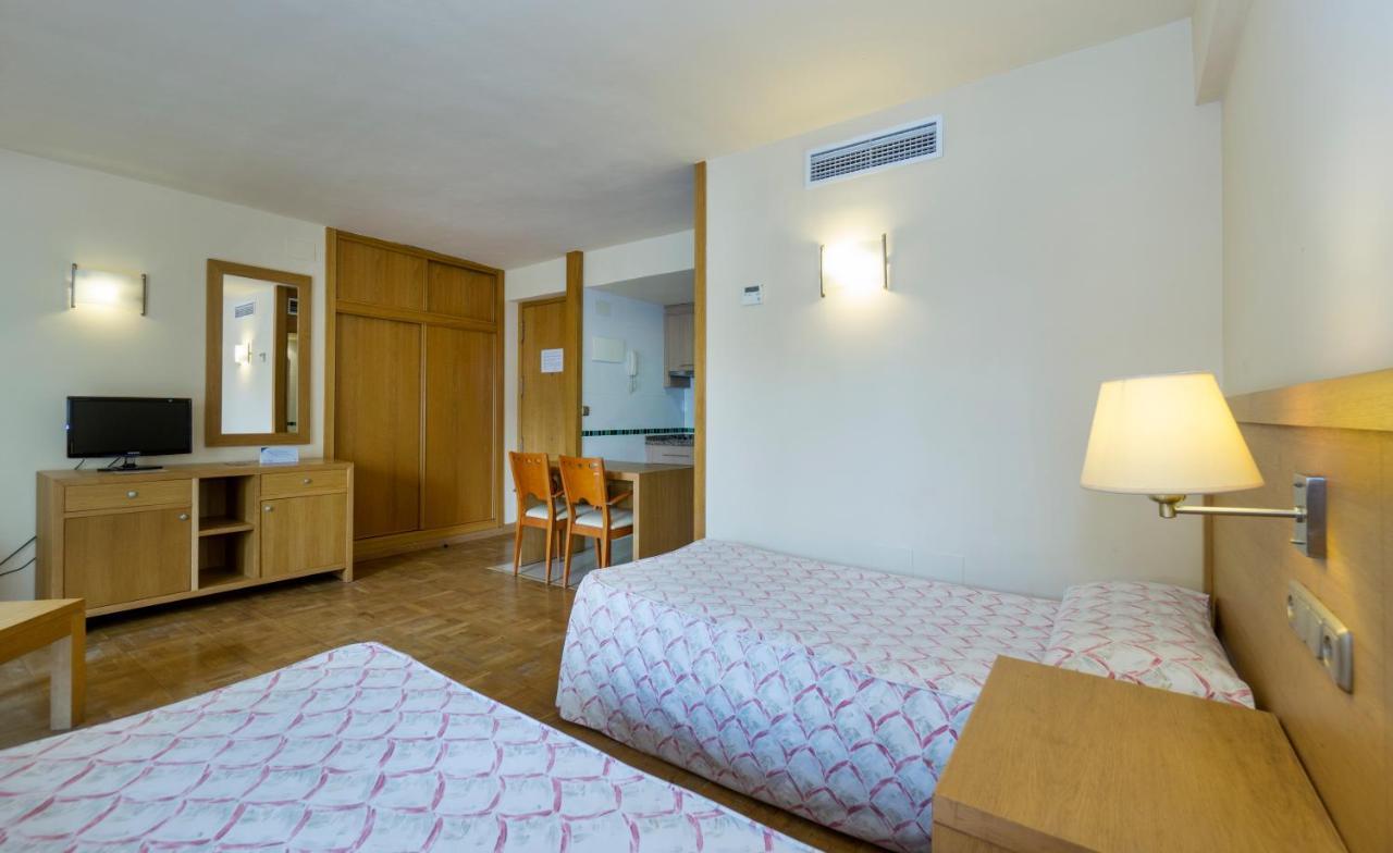 Apartamentos Ms Pepita Benalmadena Bagian luar foto