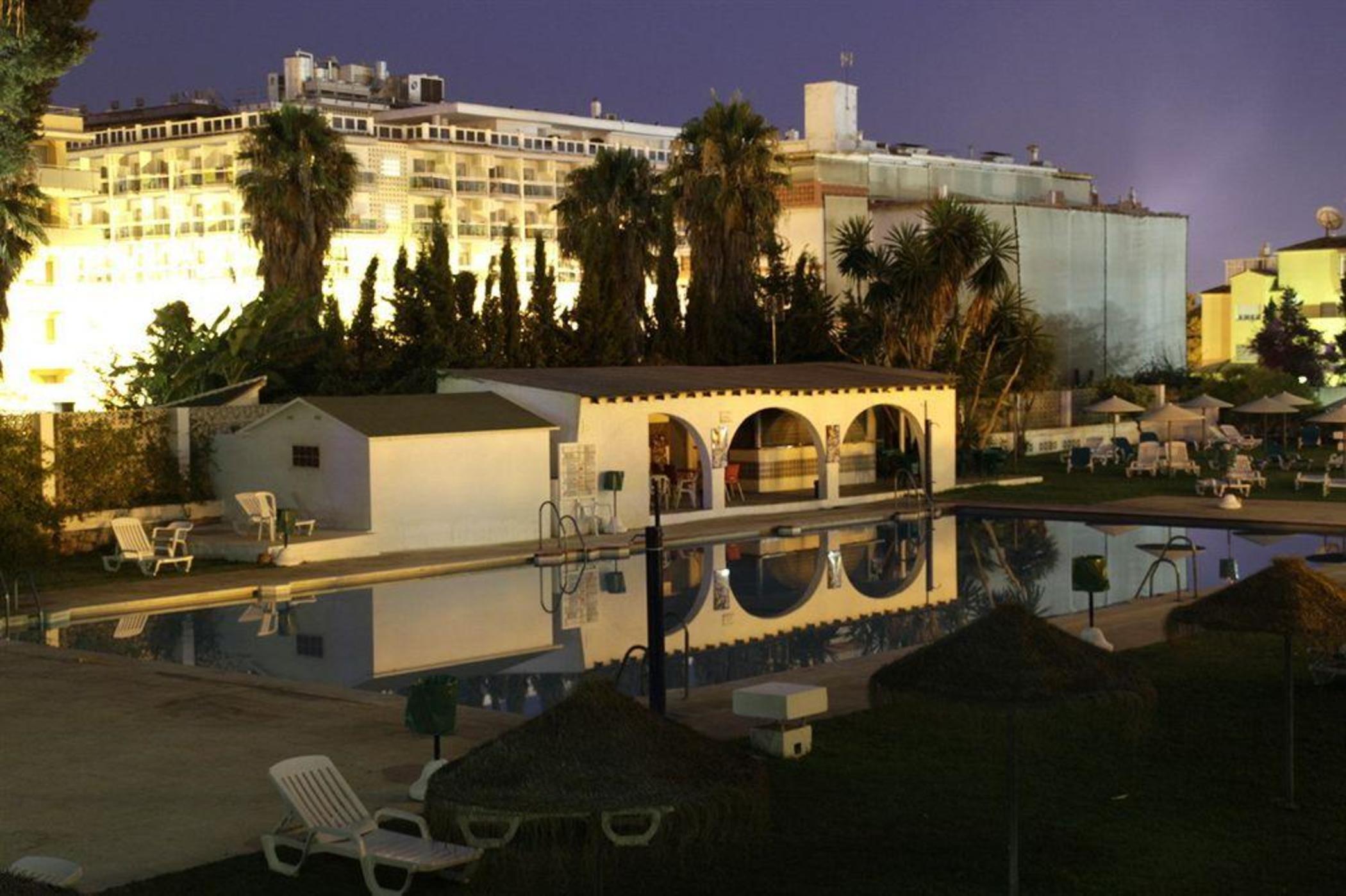 Apartamentos Ms Pepita Benalmadena Bagian luar foto