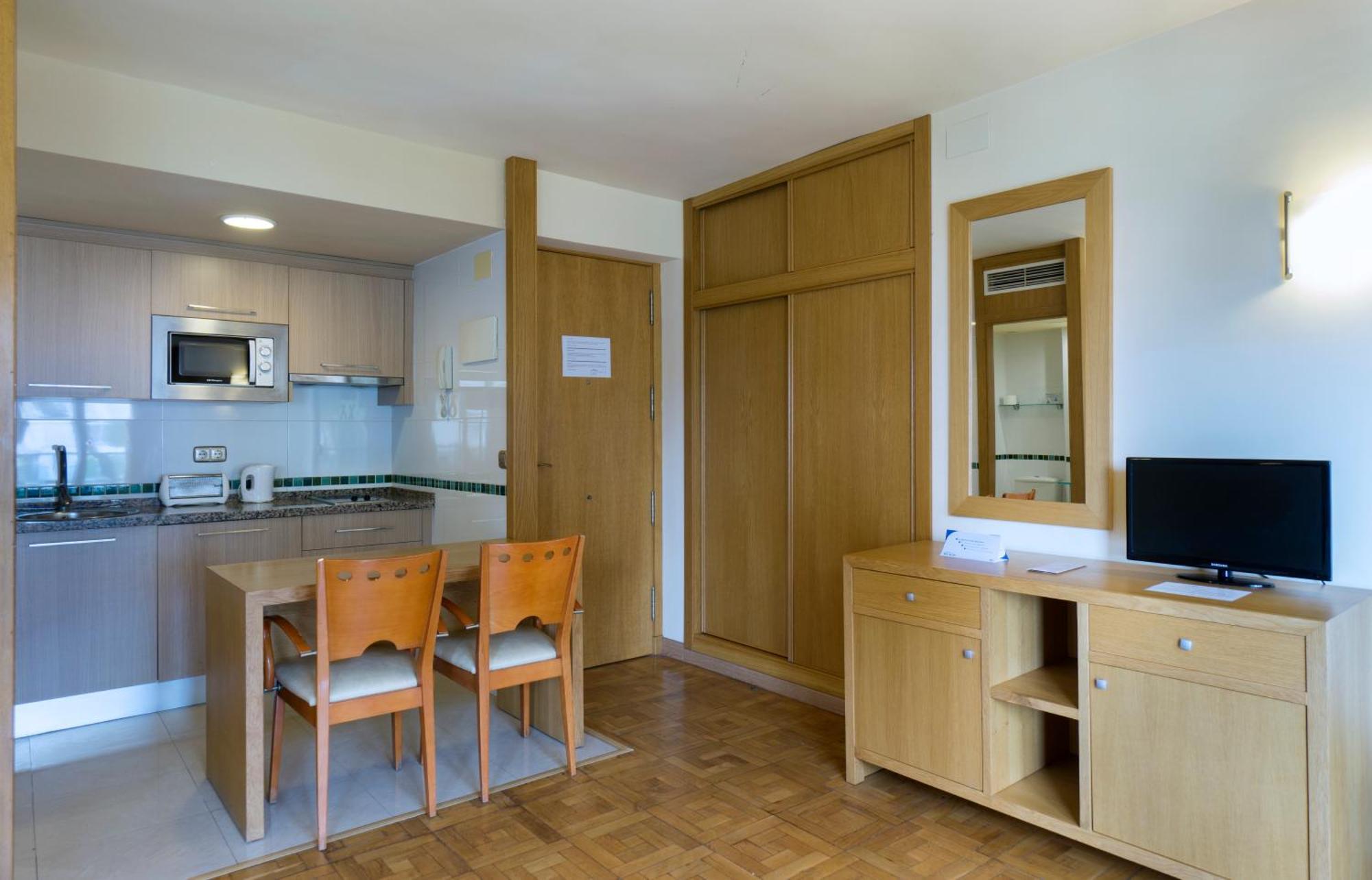 Apartamentos Ms Pepita Benalmadena Bagian luar foto