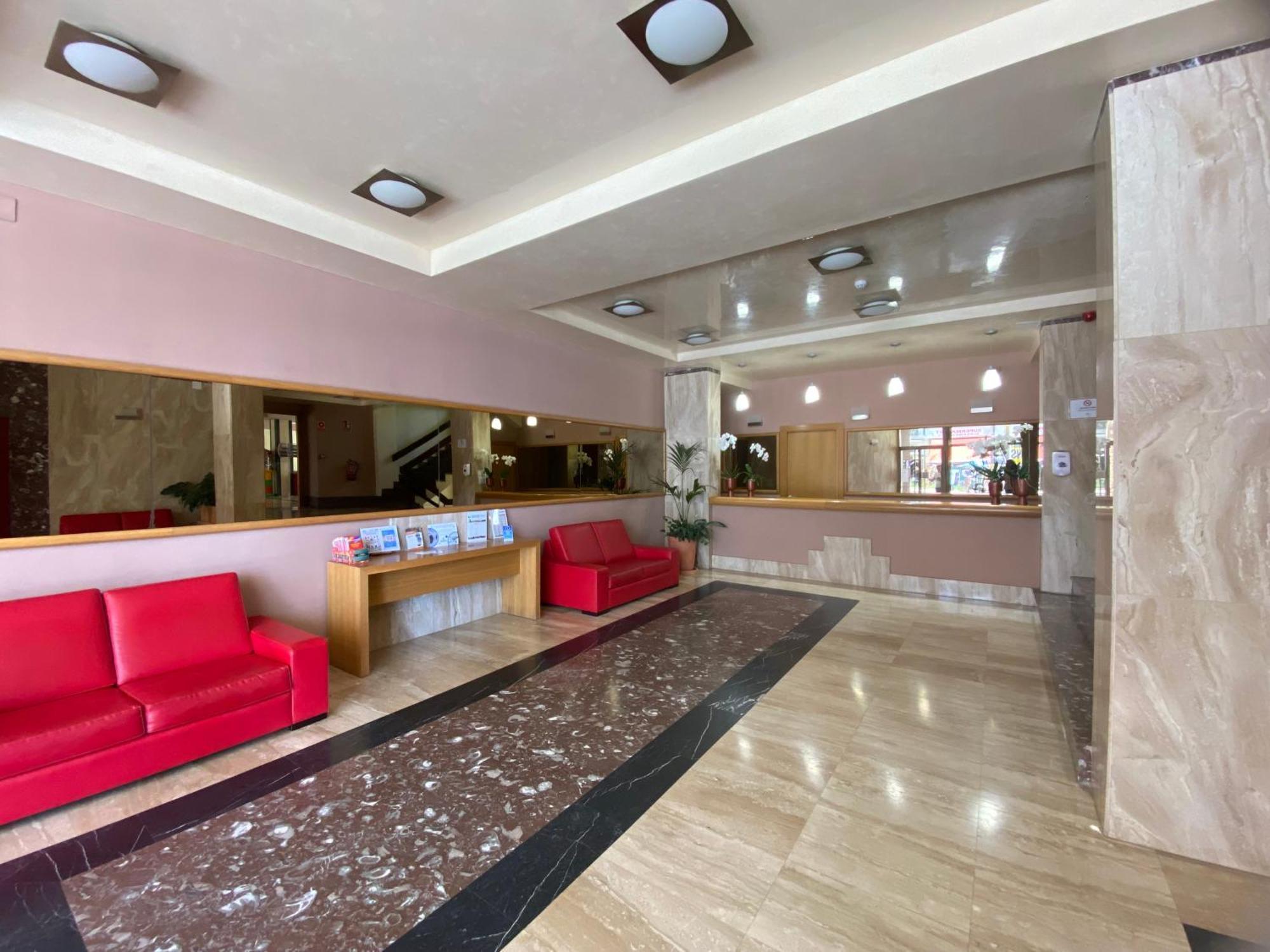 Apartamentos Ms Pepita Benalmadena Bagian luar foto