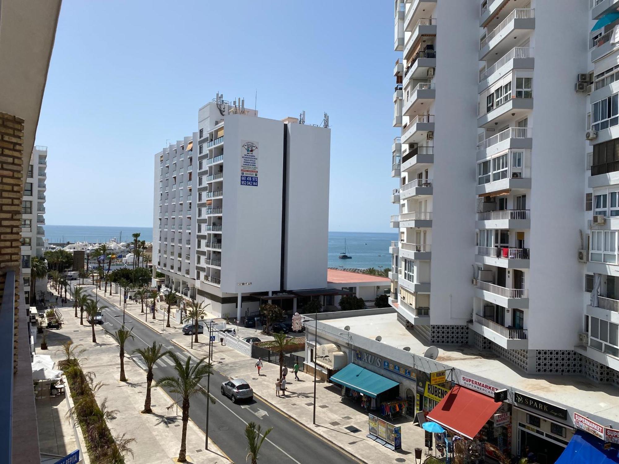 Apartamentos Ms Pepita Benalmadena Bagian luar foto
