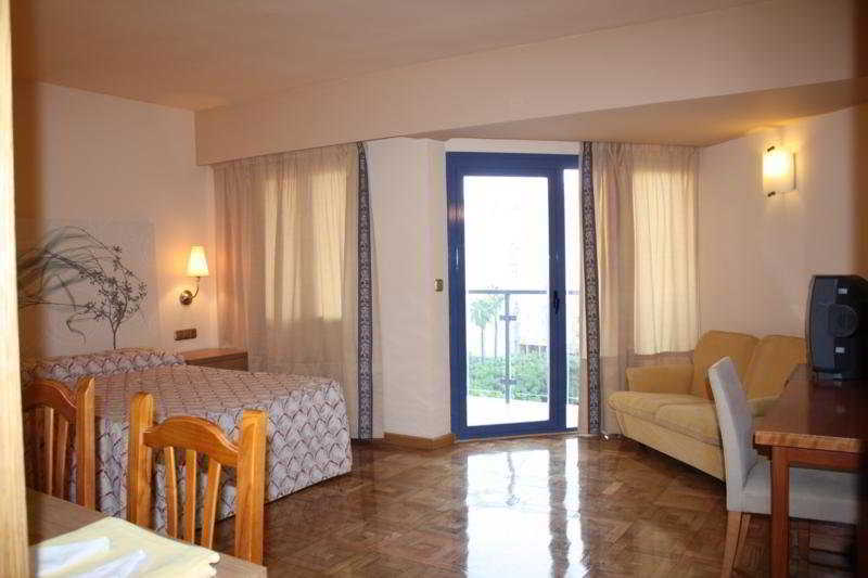 Apartamentos Ms Pepita Benalmadena Bagian luar foto