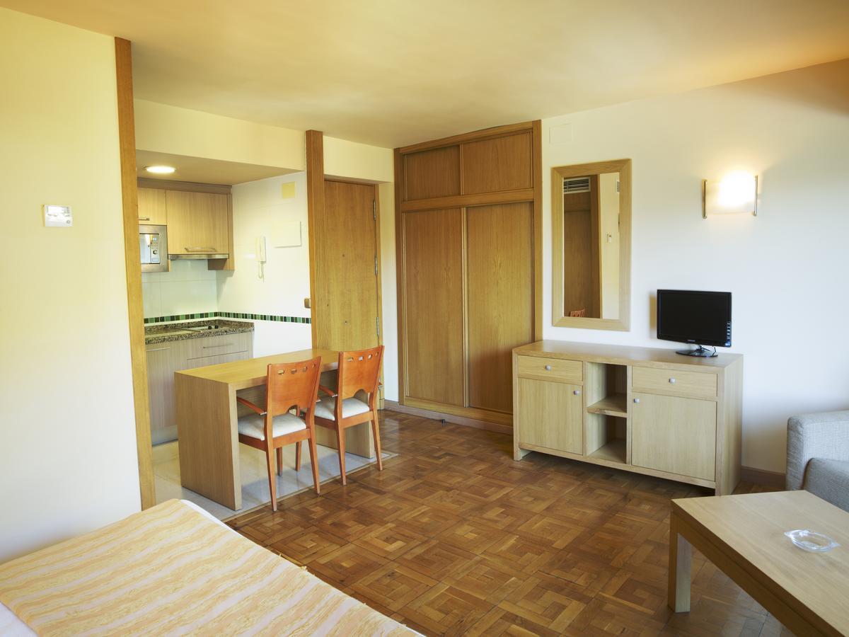 Apartamentos Ms Pepita Benalmadena Bagian luar foto